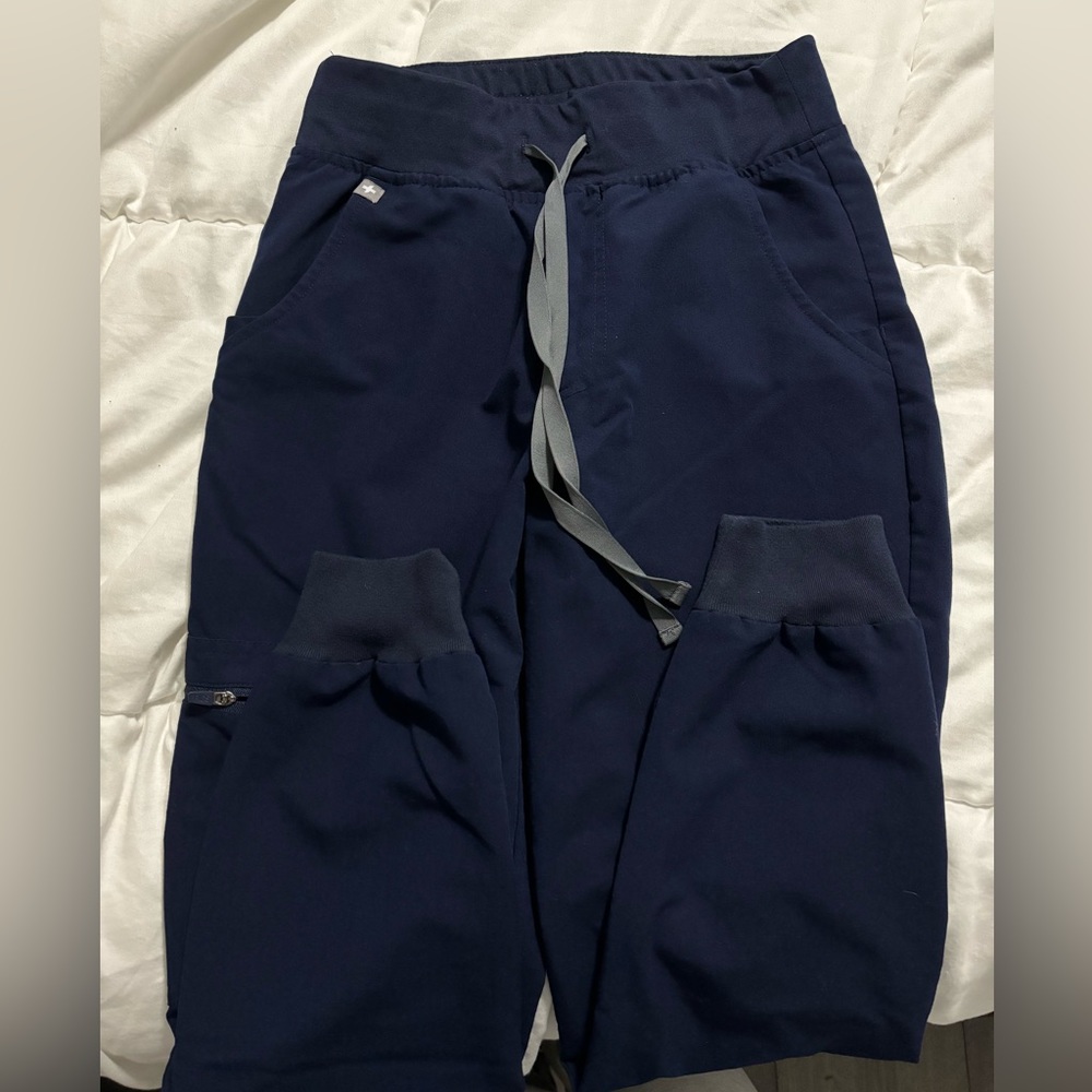 FIGS Zamora high waisted jogger scrubs navy